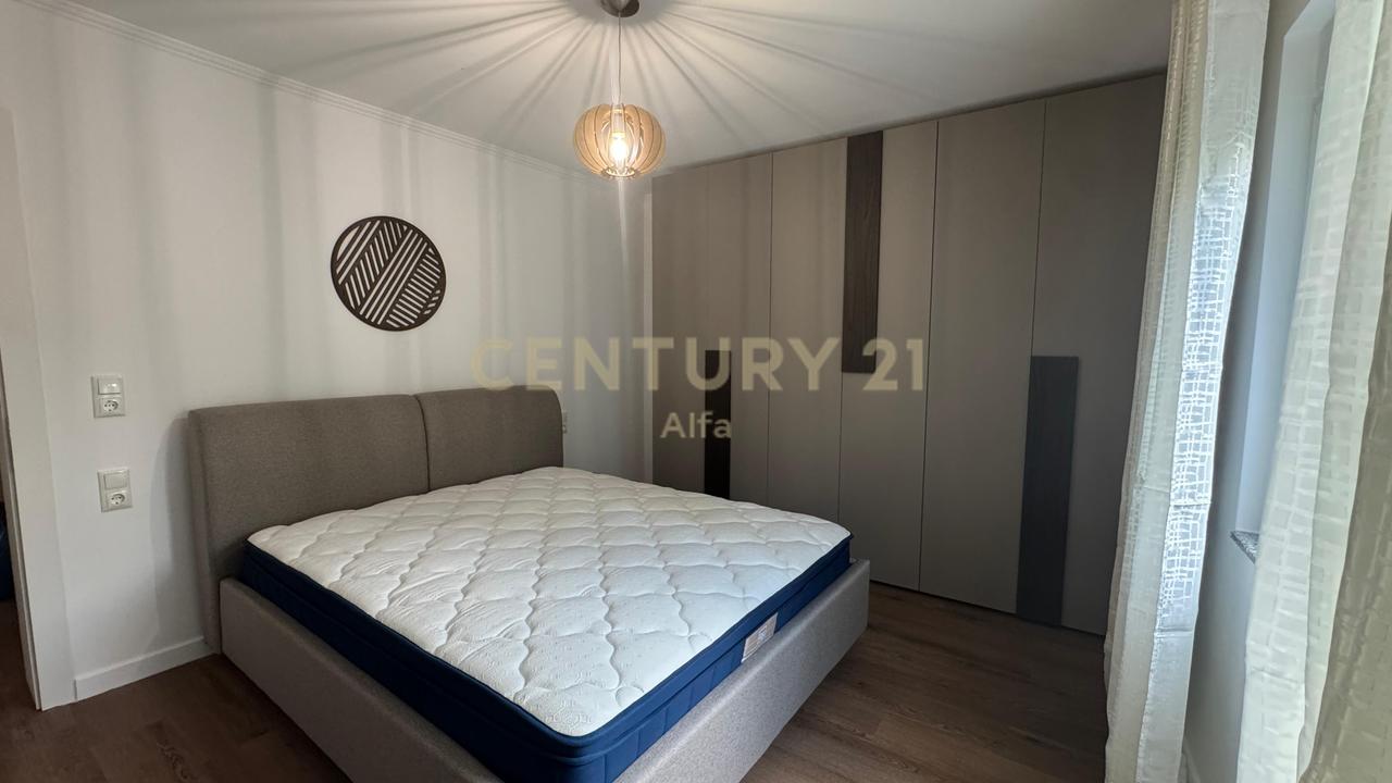 Jepet me qira apartament 2+1 në zonën e Oxhakut !