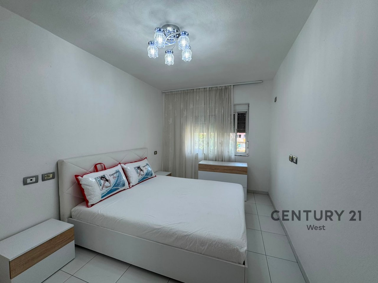 Apartament 3+1 me qera te Rruga Bardhyl