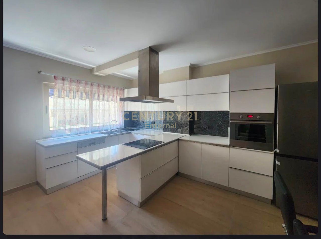APARTAMENT 2+1 ME QERA – KOMUNA E PARISIT