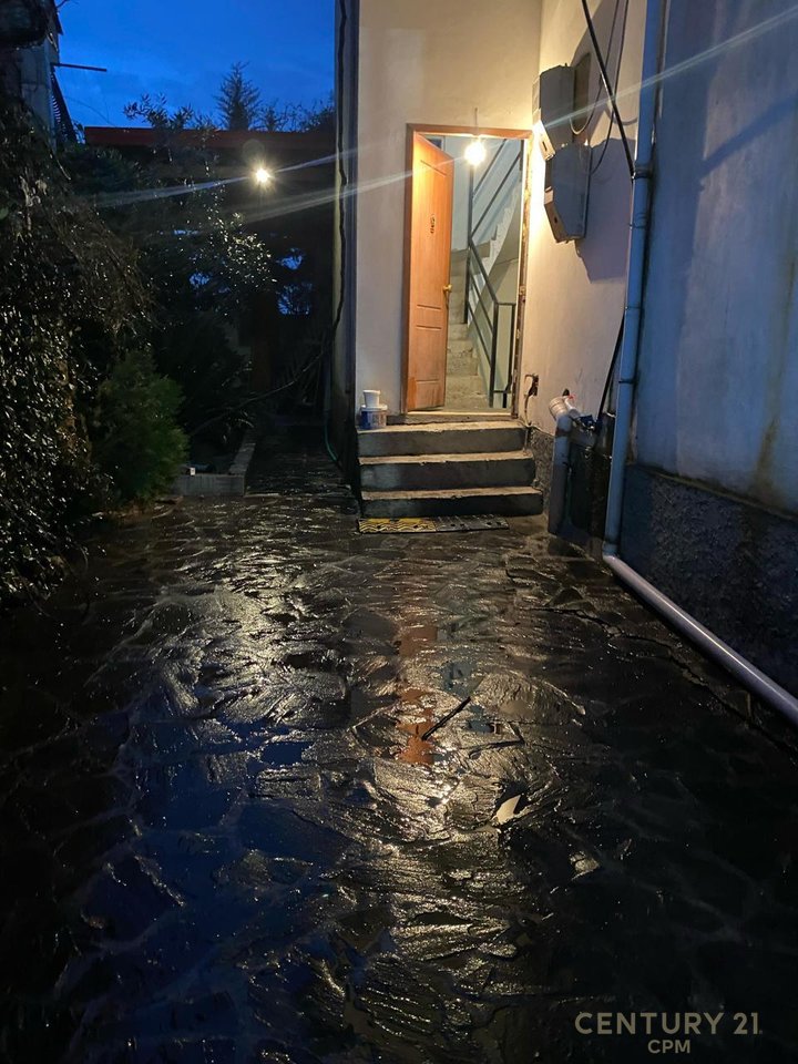 UNIV MARIN BARLETI AFFITTI VILLA PER RESIDENZA O BUSINESS 3+1+CORTILE