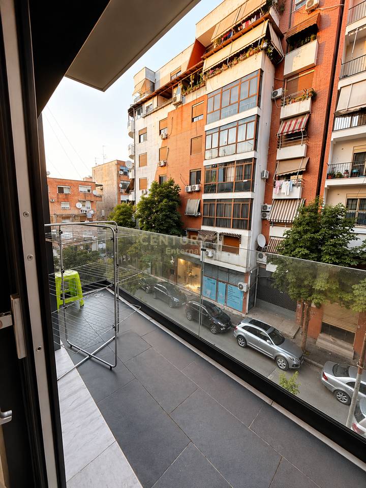Via Kosovareve - Affittasi 2+1+ Lavanderia di Lusso Investita con Dettagli