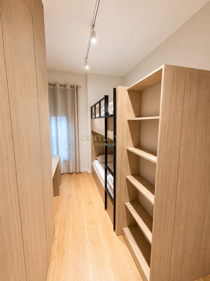 Via Kosovareve - Affittasi 2+1+ Lavanderia di Lusso Investita con Dettagli