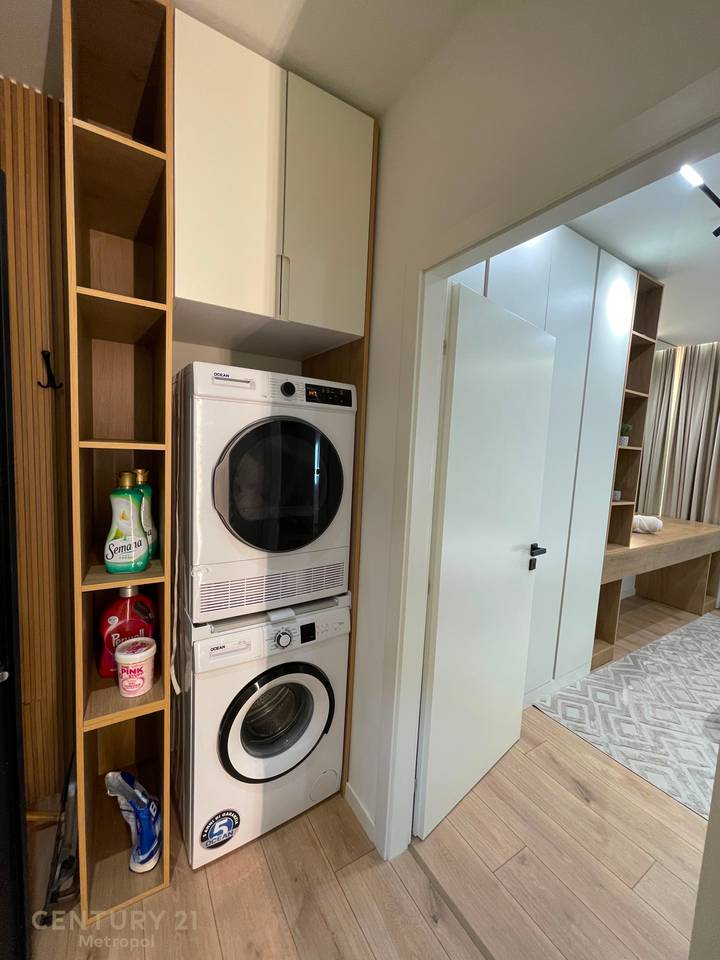 JEPET ME QIRA APARTAMENT 2+1+2, ZOGU I ZI!