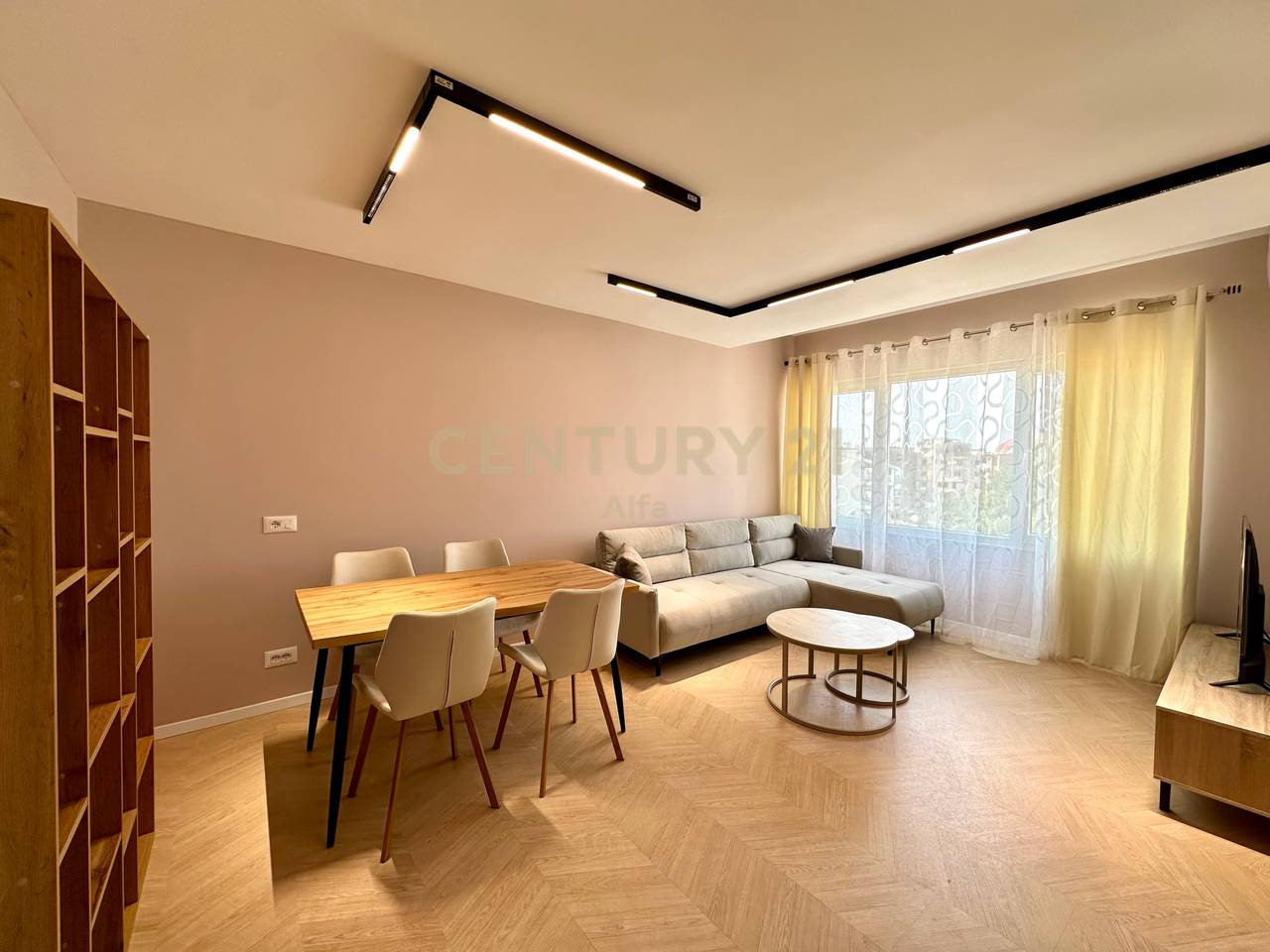 SHESIM, APARTAMENT 1+1 TOTALISHT I RI, mbrapa AMBASADËS AMERIKANE❗️