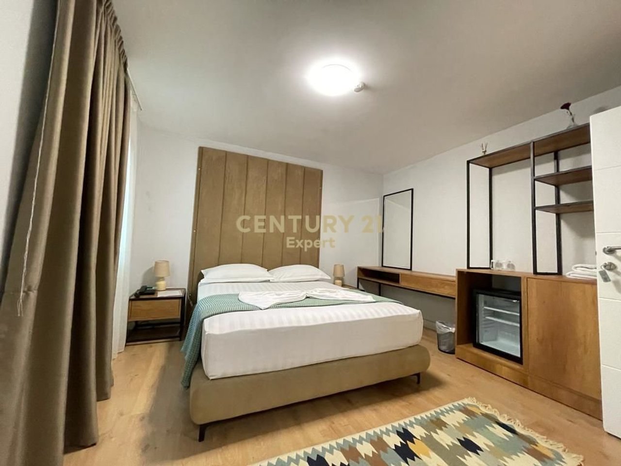 WE RENT HOTEL NEAR THE MORTGAGE, TIRANA!