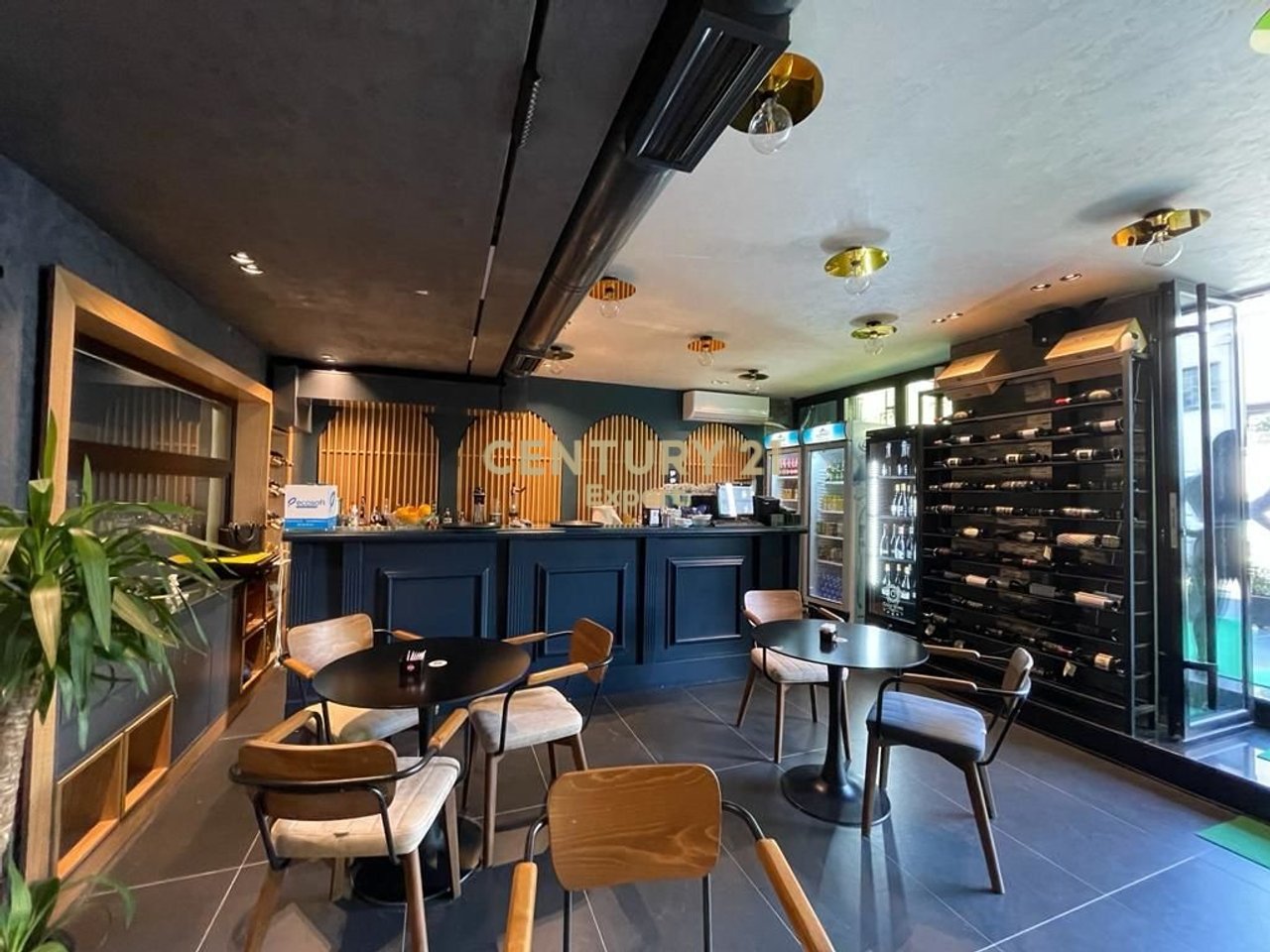 WE RENT HOTEL NEAR THE MORTGAGE, TIRANA!