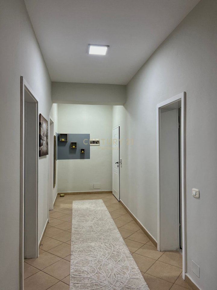 !! SHITET APARTAMENT 2+1 PËRBALLË DELIORGJIT !!