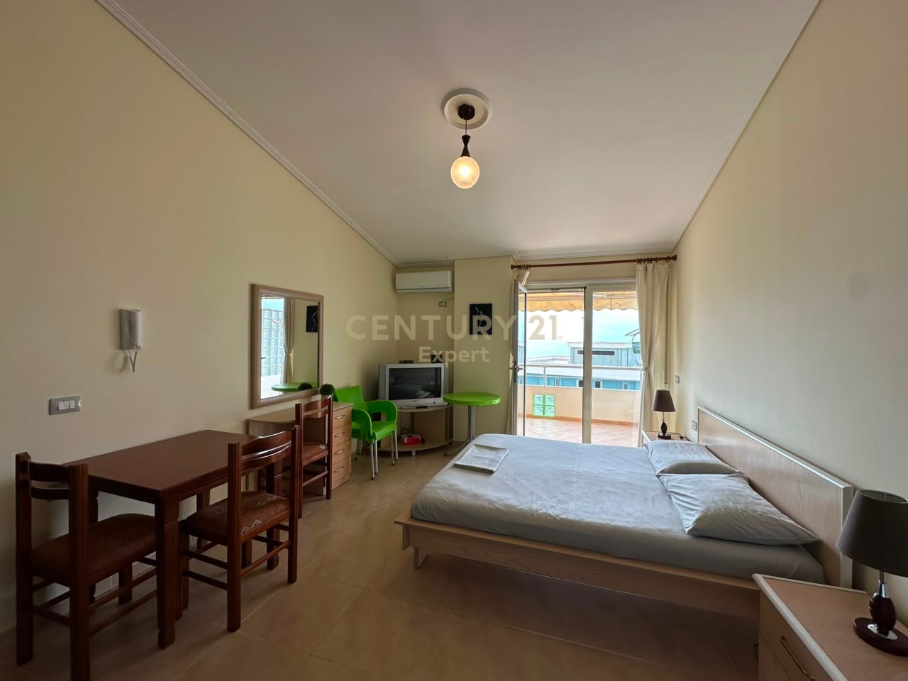 MONOLOCALE IN AFFITTO ACQUA FREDDA, VISTA BALCONE SUL MARE
