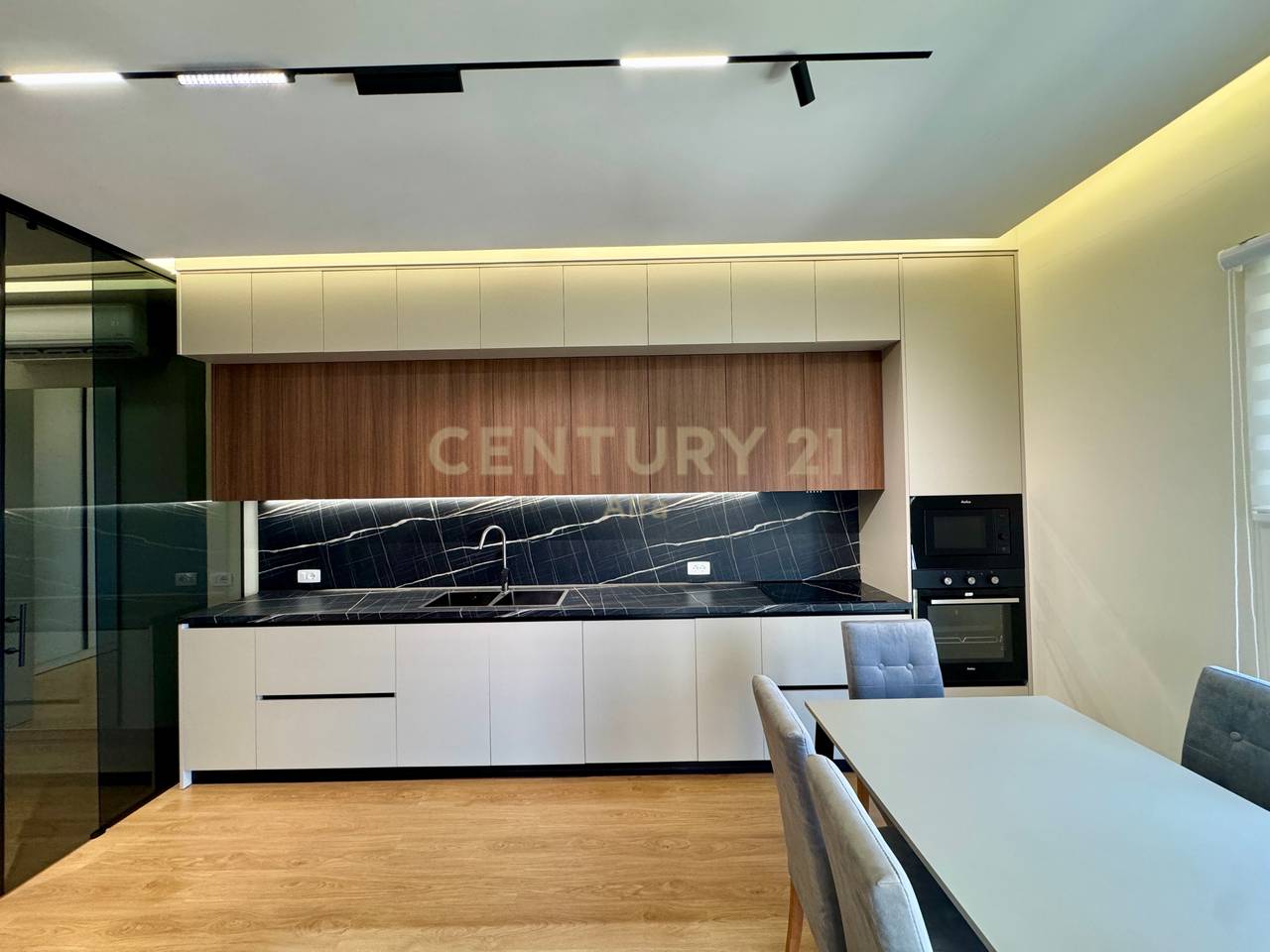 FOR RENT, 3+1+3 APARTMENT IN ONE OF THE BEST RESIDENCES IN THE DRY LAKE AREA❗️