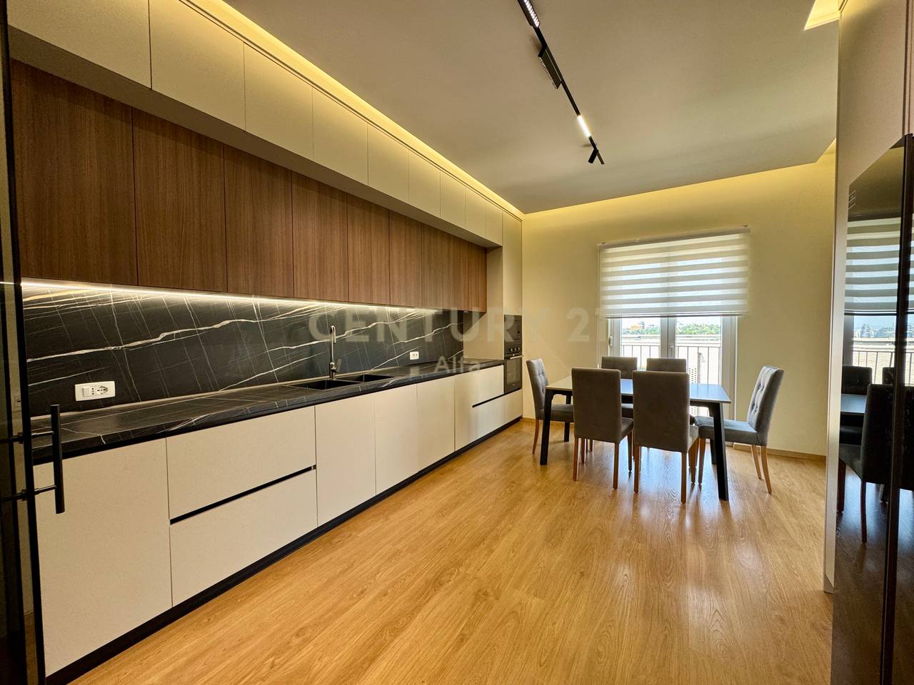 FOR RENT, 3+1+3 APARTMENT IN ONE OF THE BEST RESIDENCES IN THE DRY LAKE AREA❗️