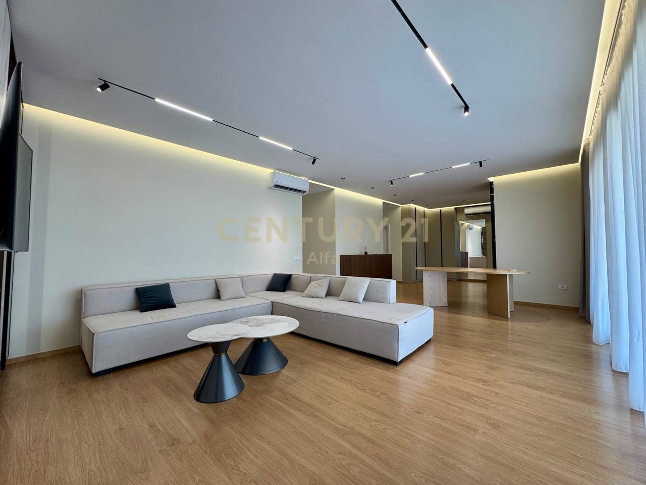 FOR RENT, 3+1+3 APARTMENT IN ONE OF THE BEST RESIDENCES IN THE DRY LAKE AREA❗️