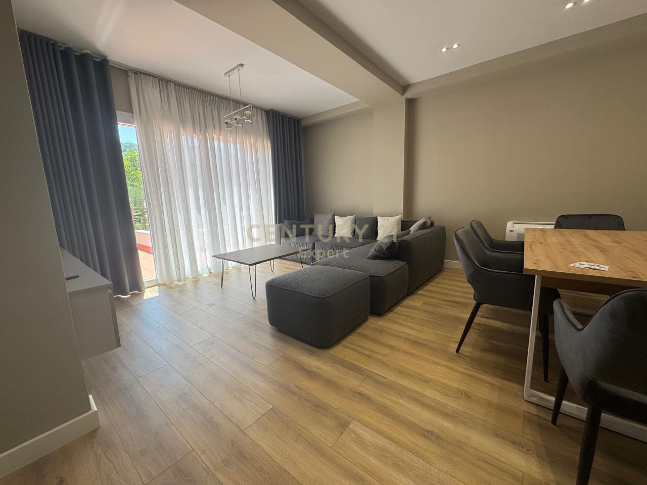 FOR RENT MODERN DUPLEX + PARKING AT DRY LAKE