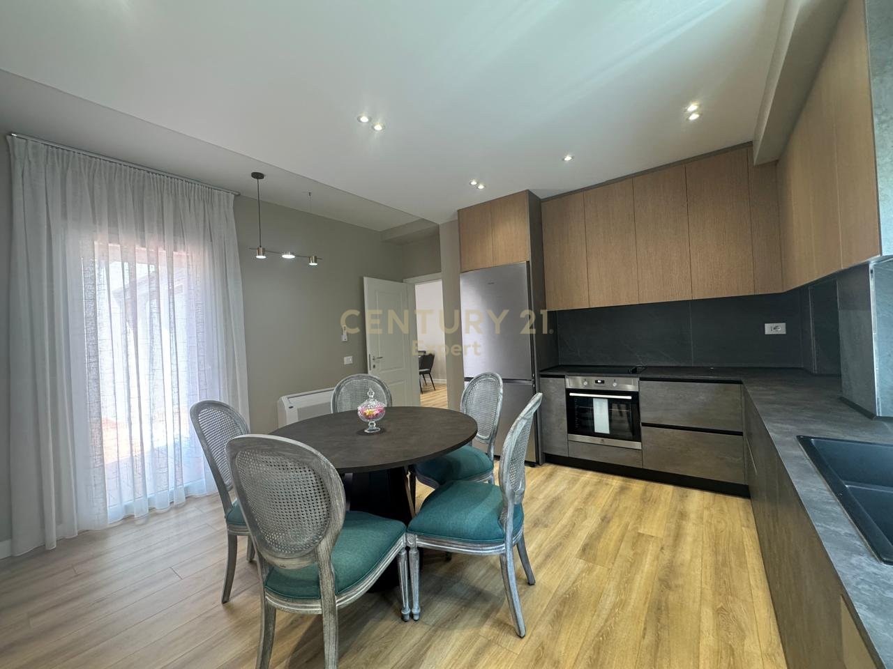 FOR RENT MODERN DUPLEX + PARKING AT DRY LAKE
