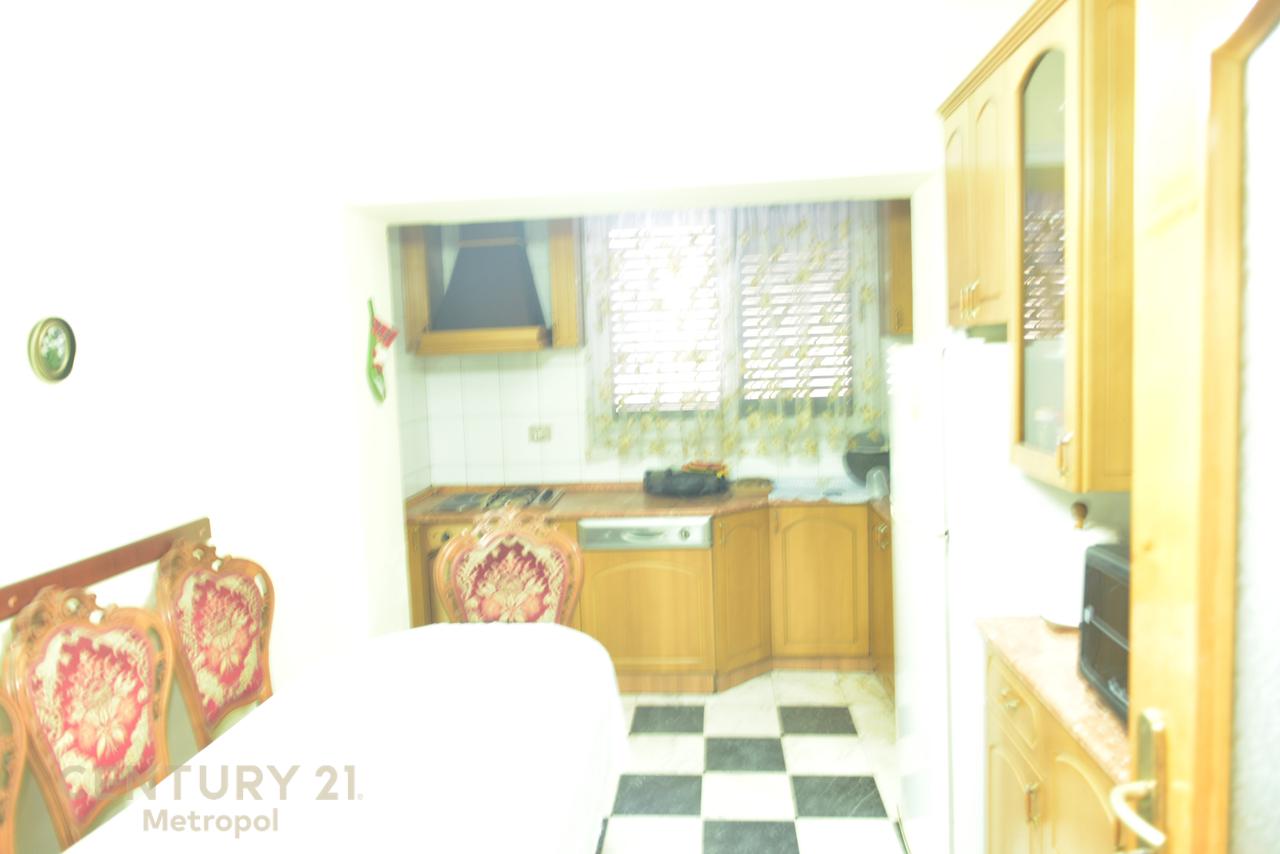 Apartament 4+2 Në Shitje në Myslym Shyri, Tiranë - 404,500.00€ |