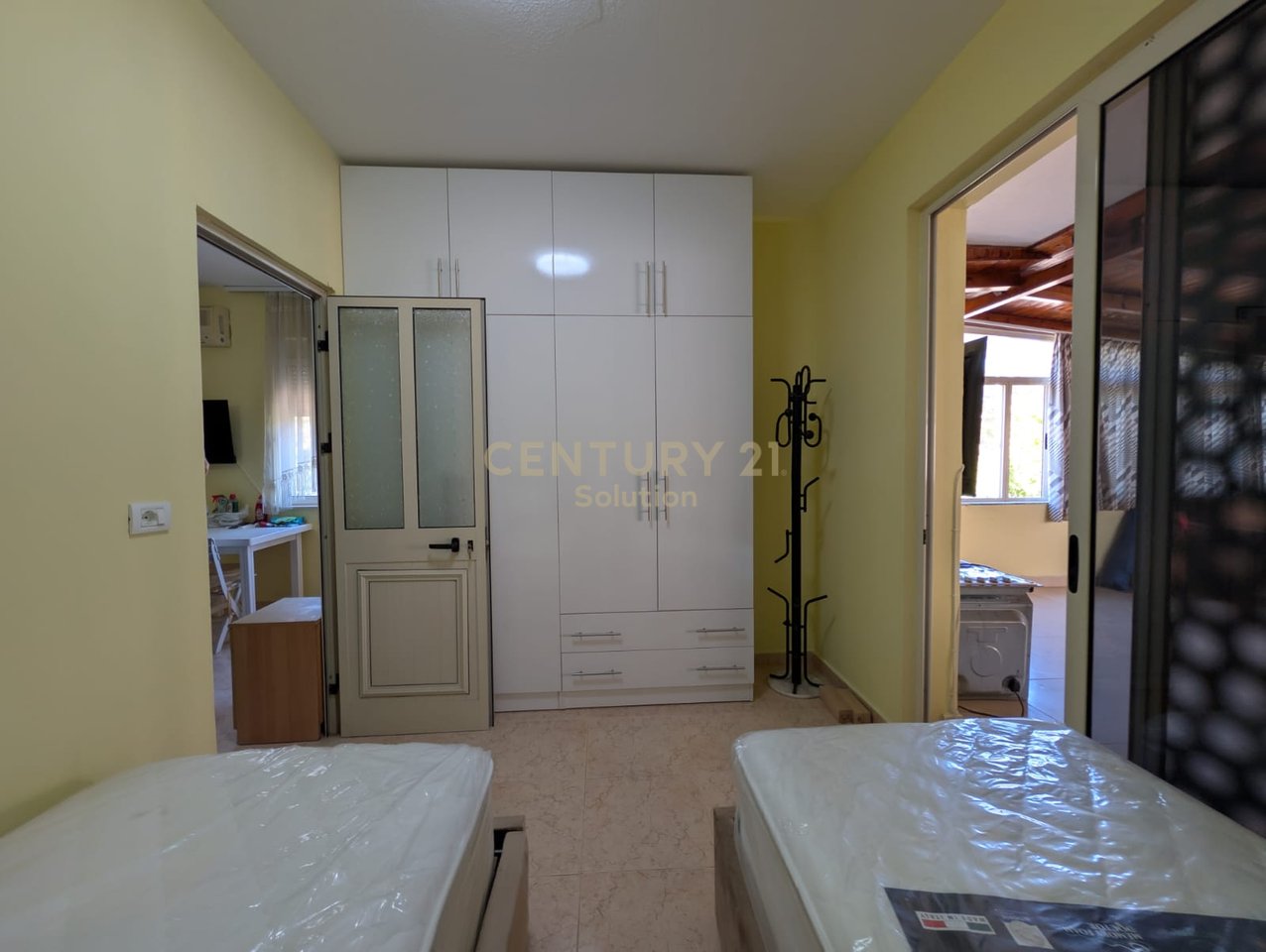 SHITET APARTAMENT 1+1 ZONA PLAZHIT ILIRIA , DURRES!
