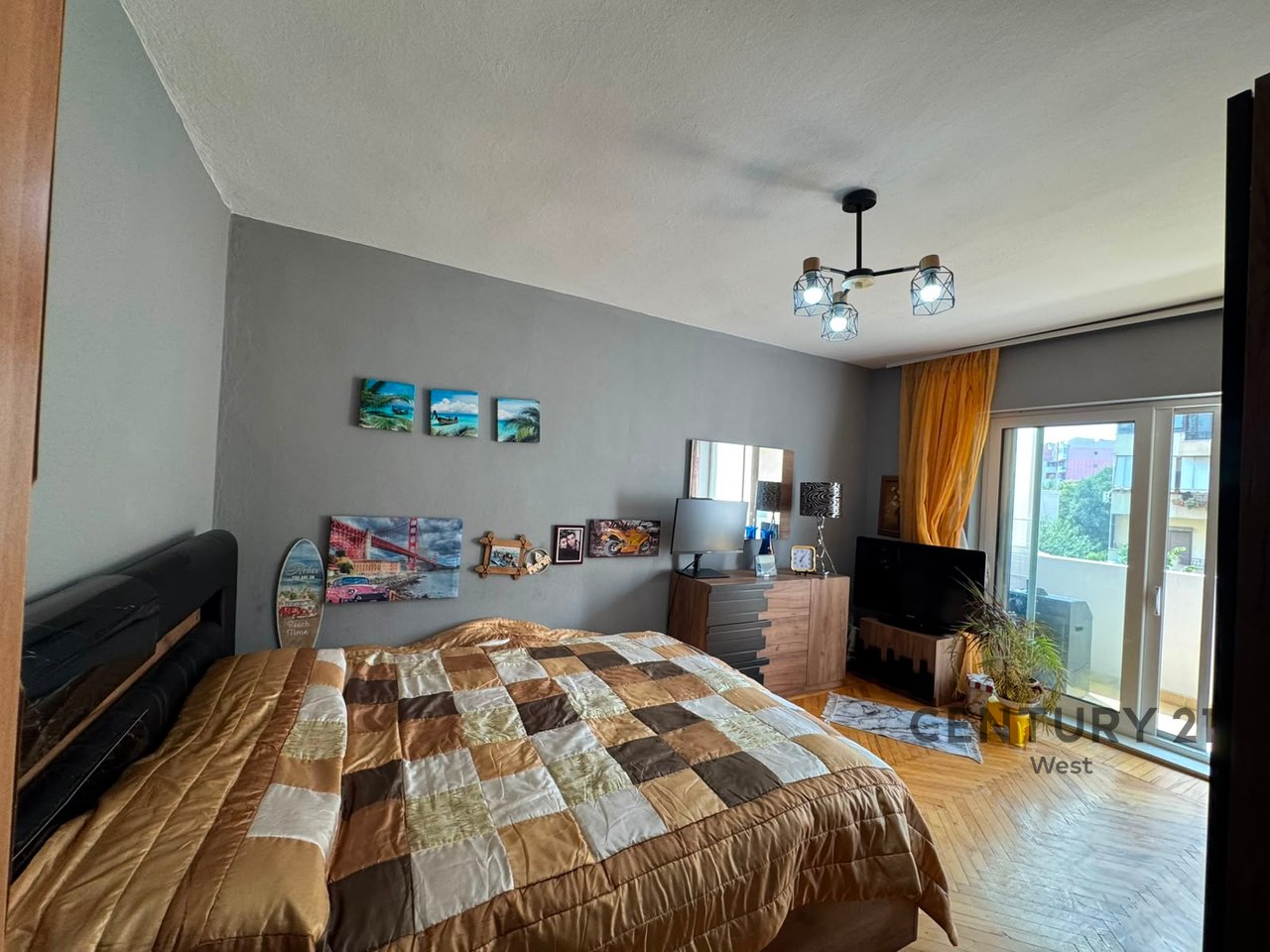 Apartment 3+1 for Sale at Ballet School