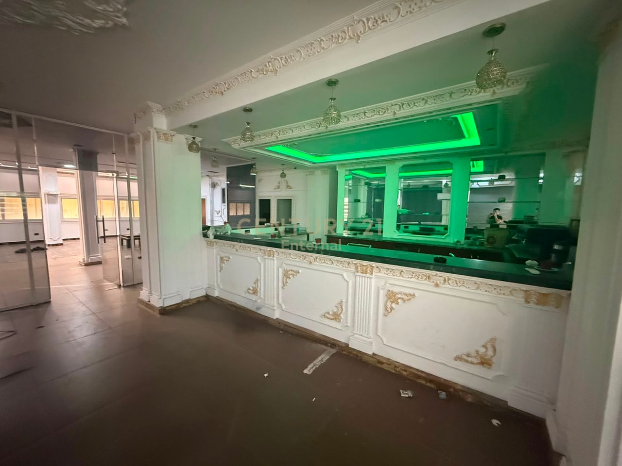 For Rent – Space 240 m²