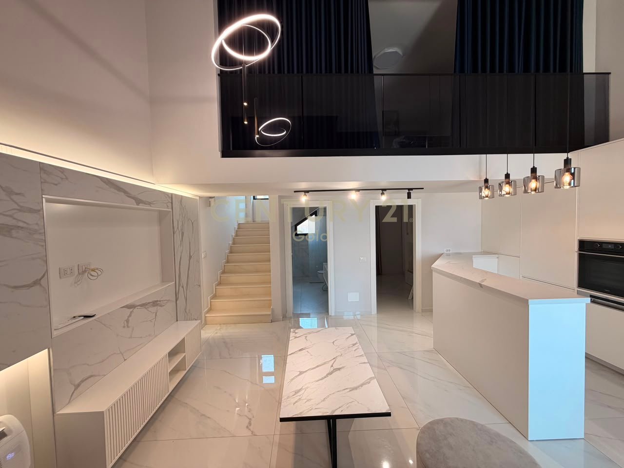 Super Duplex Apartment for Sale First Line, Arrangement!