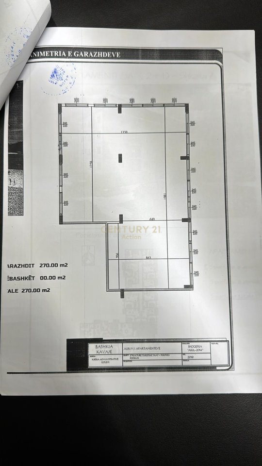 Shitet apartament ne Golem.