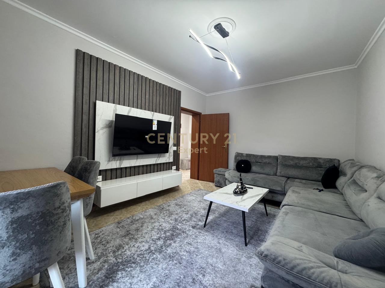 APARTMENT 2+1 FOR RENT, DURRES STREET
