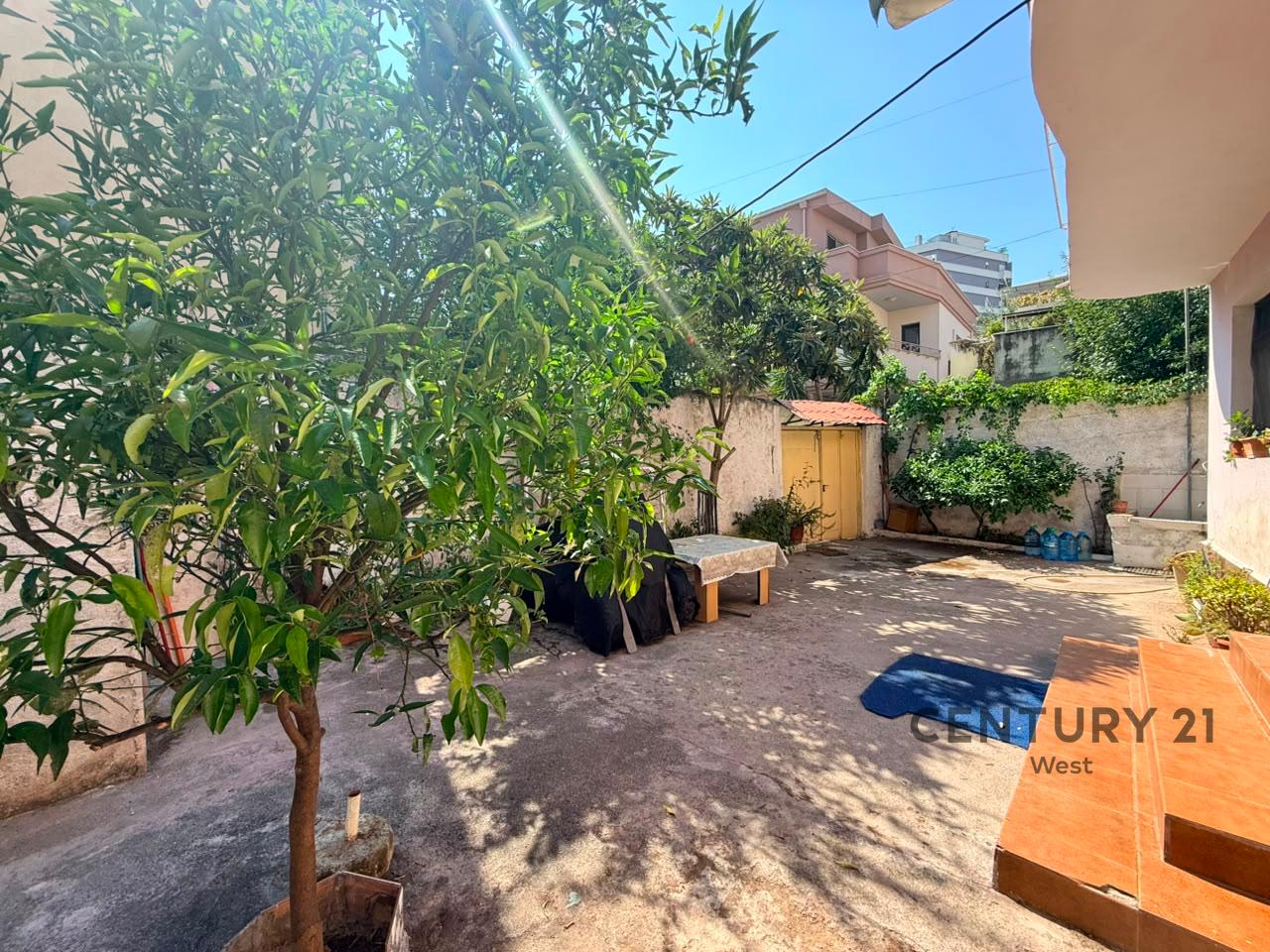 2-STOREY VILLA FOR SALE – DIBRËS STREET, MEDRESE