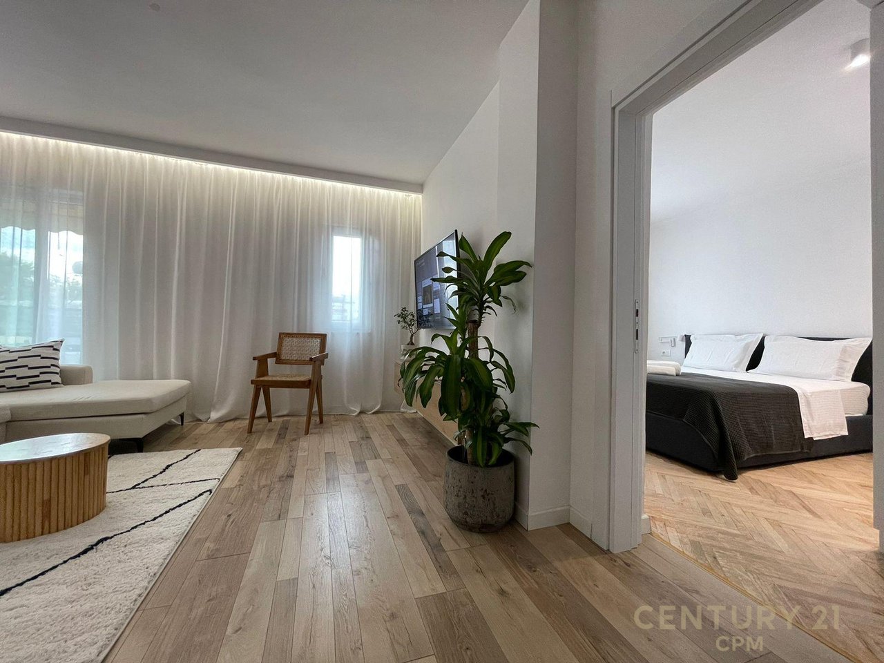 2+1 Apartment For Rent in Myslym Shyri, Tirana - 863€ | 80 m²
