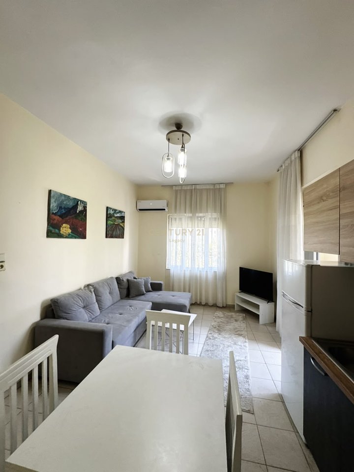 Apartment 2+1 for Rent – Rruga e Dibrës, opposite Pharmacy 10