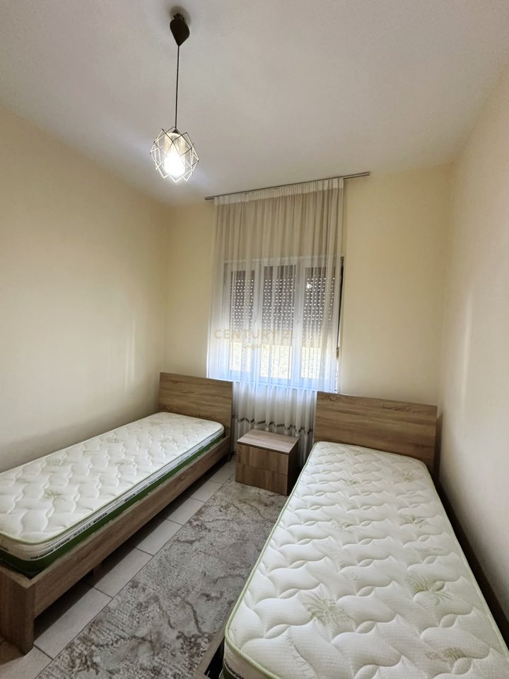 Apartment 2+1 for Rent – Rruga e Dibrës, opposite Pharmacy 10