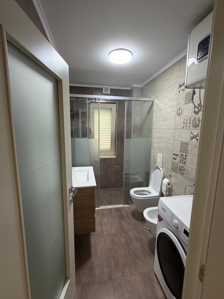 Apartament 2+1 me Qira - Qendër, Tregu Çam (Posta Shqiptare)
