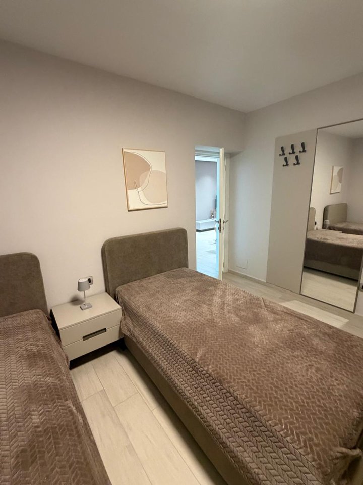 Apartament 2+1 me Qira - Qendër, Tregu Çam (Posta Shqiptare)
