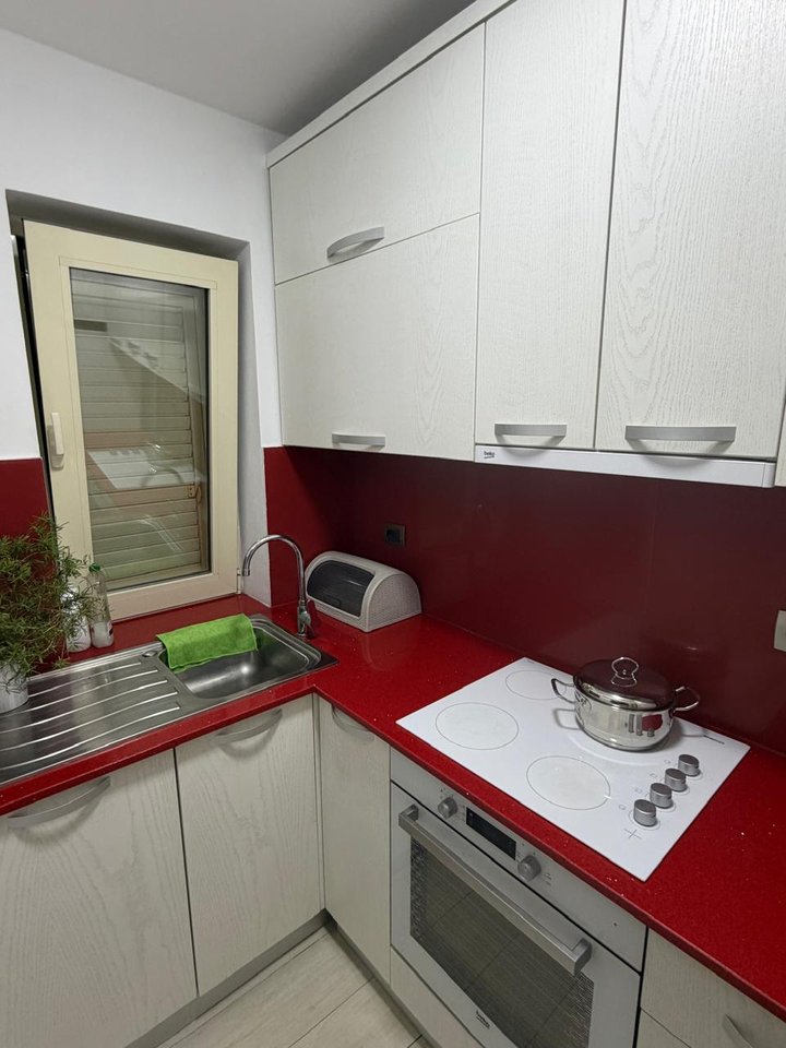 Apartament 2+1 me Qira - Qendër, Tregu Çam (Posta Shqiptare)
