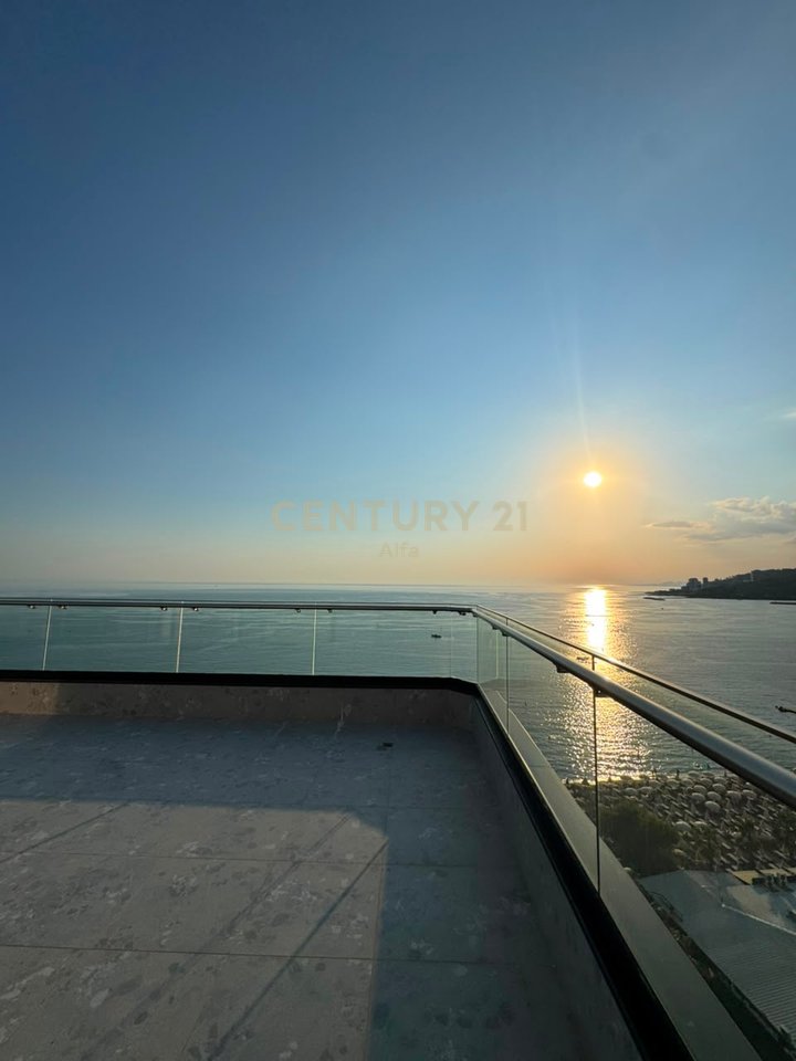 Penthouse  për shitje – Leon Residence, Kune Shëngjin