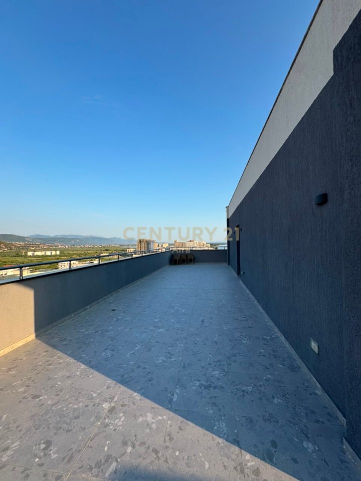 Penthouse  për shitje – Leon Residence, Kune Shëngjin