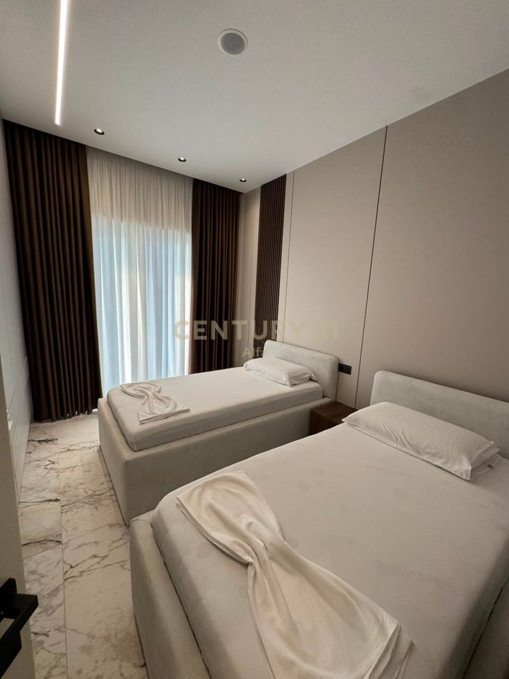 Penthouse  për shitje – Leon Residence, Kune Shëngjin
