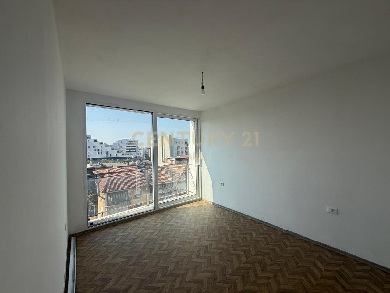 UFFICIO IN AFFITTO | 72 m² | VIA DIBRËS, FARMACIA 10