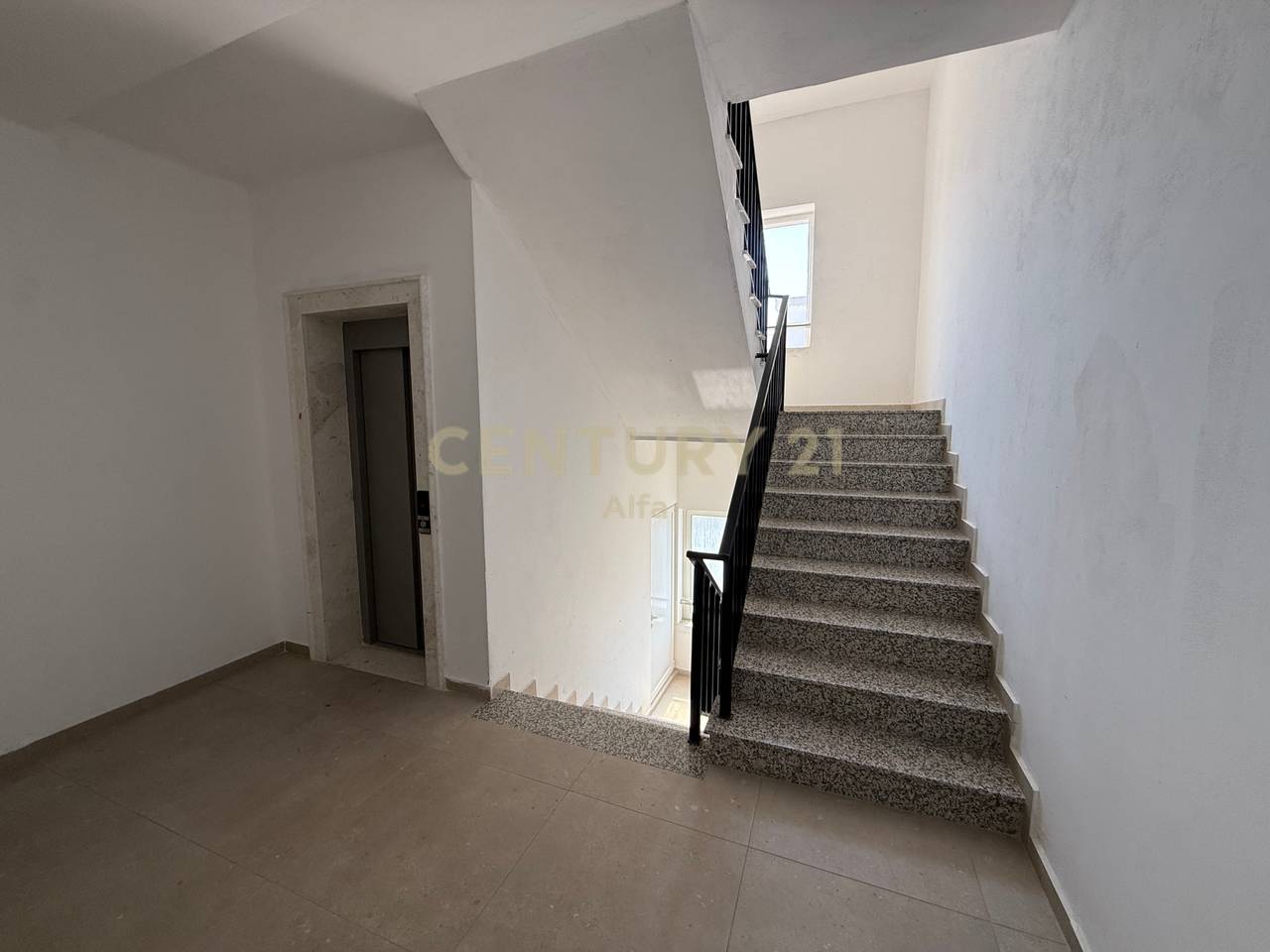 Apartament 1+1 për Qira në Astir – Rezidencë e Re !!