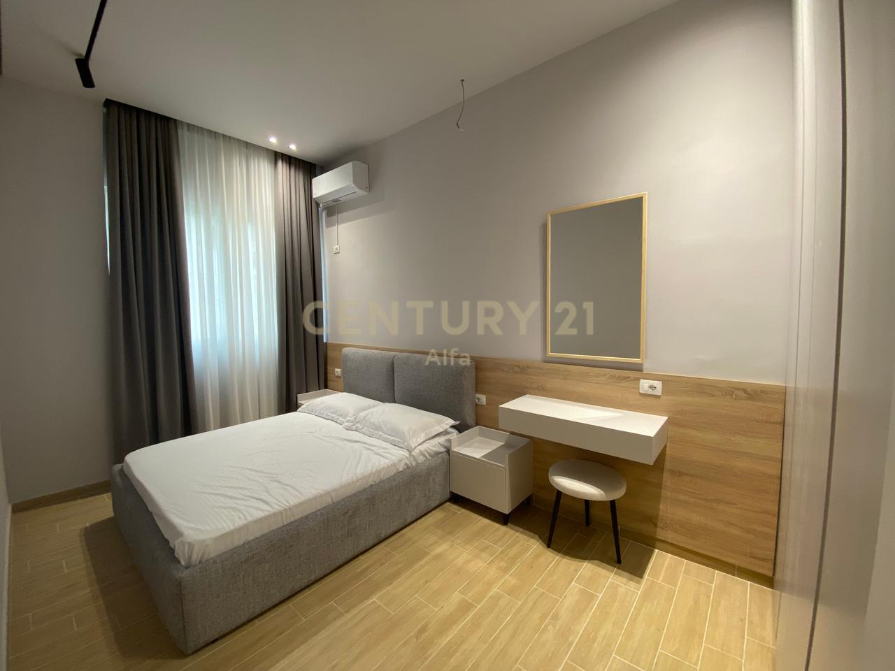 Jepet me qira apartament 1+1 në Astir !