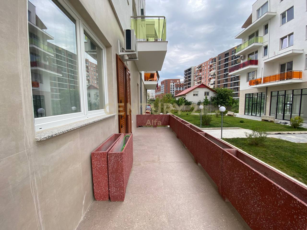Jepet me qira apartament 1+1 në Astir !
