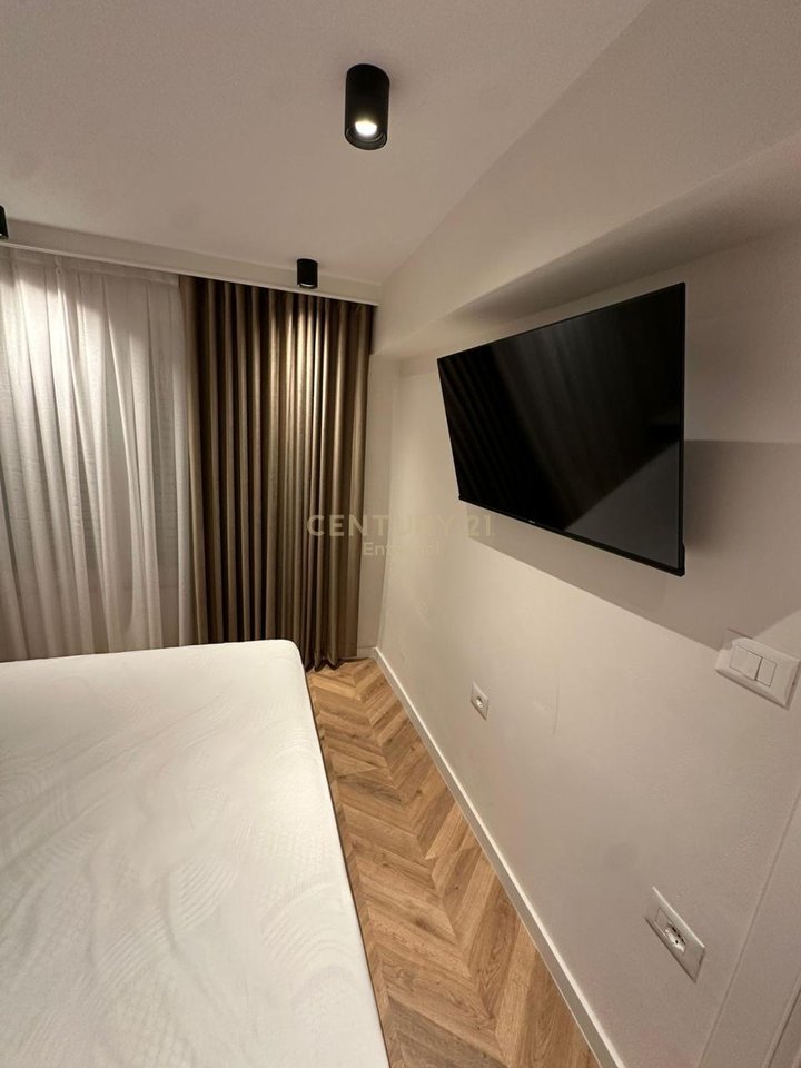 Prane Kompleksit Grand - Jepet 2+1+🅿️ Perfshire Investim Luxury