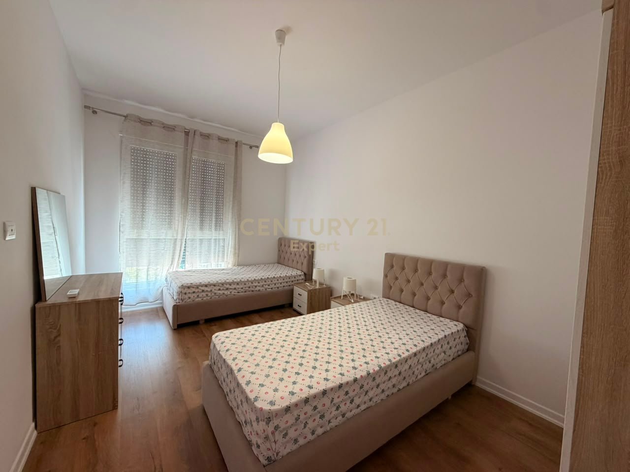 APARTMENT 2+1+2 WITH PARKING SPACE "5 MAJI" STREET