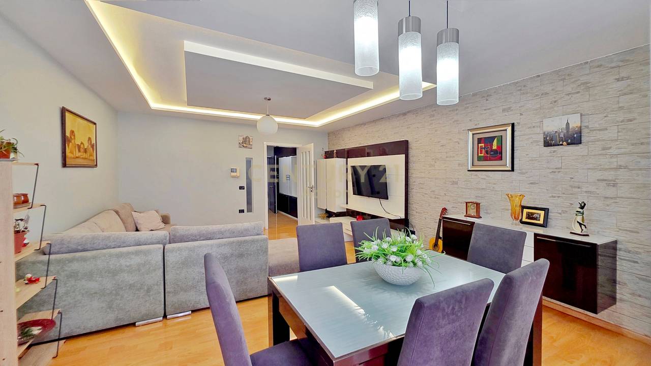 🏡 JEPET ME QIRA | ISH-EKSPOZITA, BUZË UNAZËS