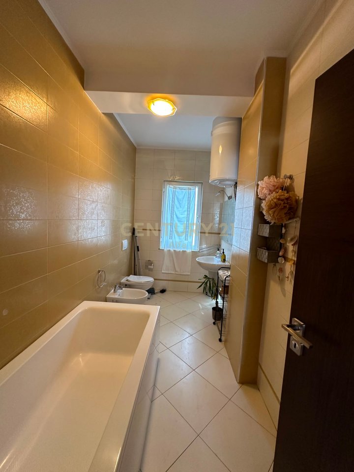 Duplex 4+1+ Parking for Rent at the Residence 'Kodra e Diellit 1"!
