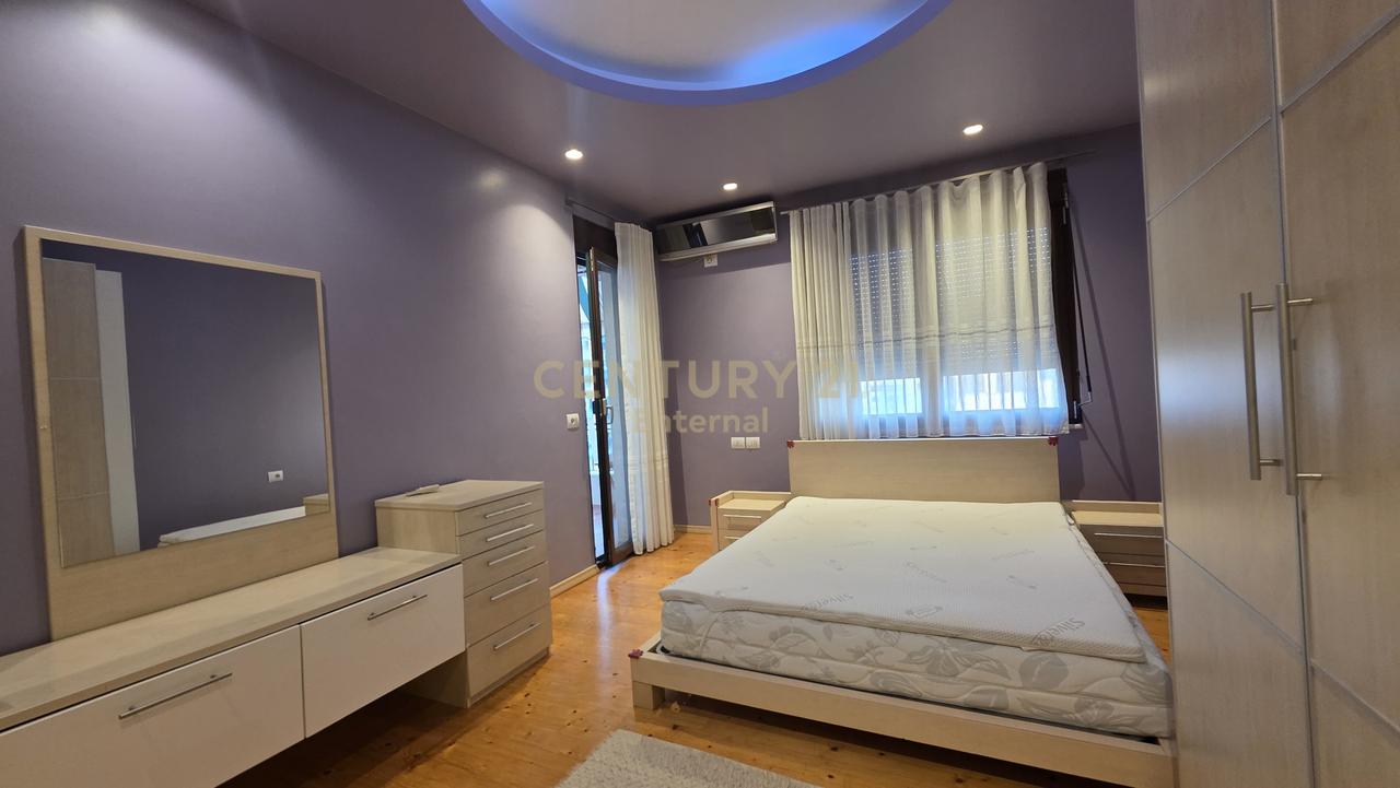 Appartamento 2+1+ Posto Auto in Affitto presso Air Albania