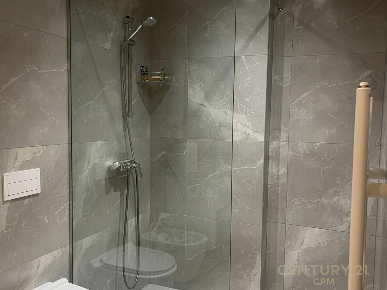 Modern Apartment 3+1+2 (+Parking Spot) for Sale in Viridario Residence, Kosovarëve Street