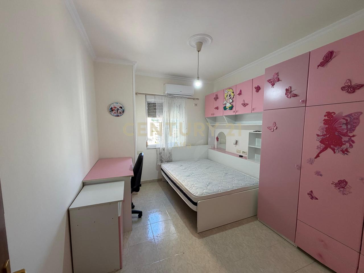 SHITET, APARTAMENT 2+1 TEK SHKOLLA E BALETIT