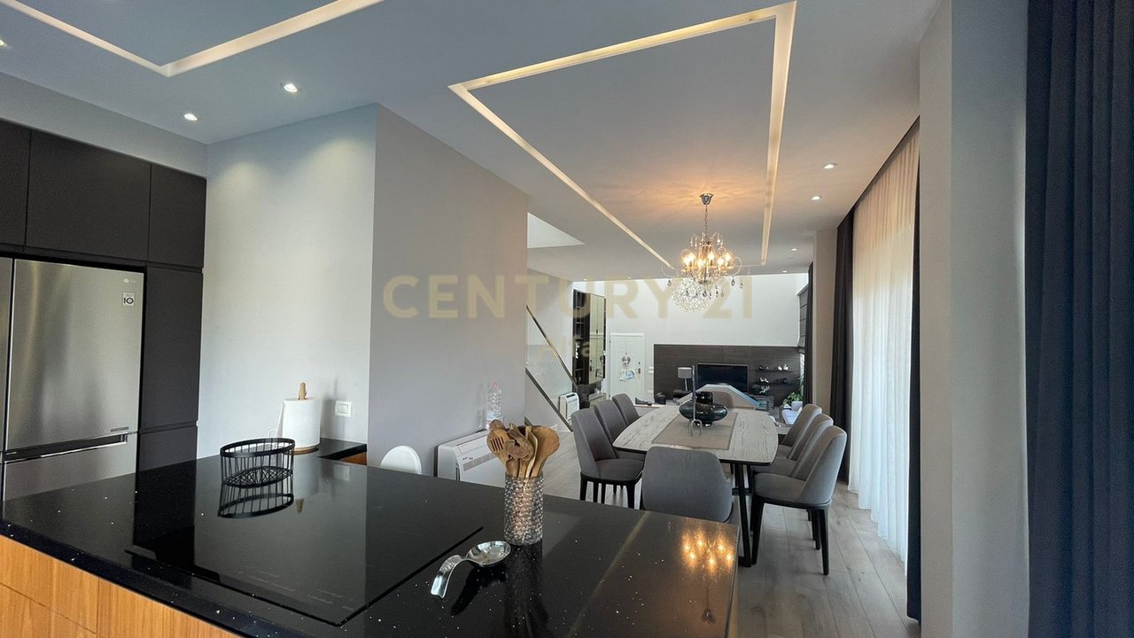 VENDESI, VILLA PREMIUM con PISCINA, RESIDENZA KODRA E DIELLIT 2‼️