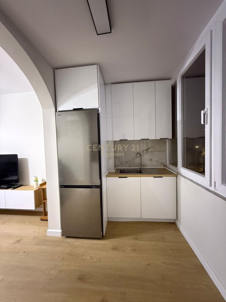 🔴 APARTAMENT 2+1 PËR SHITJE PRANË MEDRESESË TIRANË 🔴