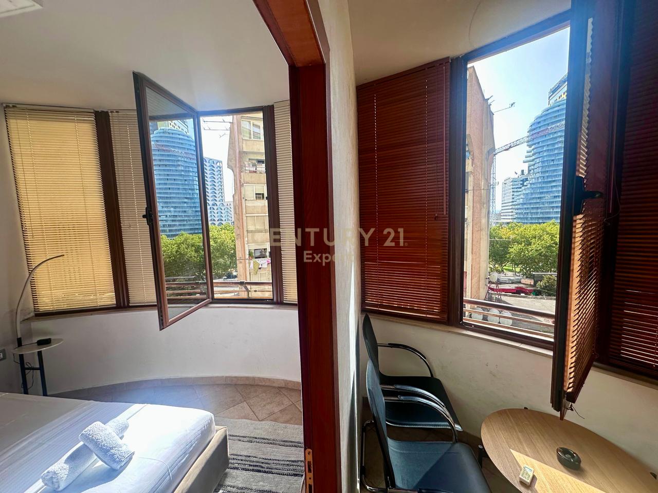 APARTMENT 2+1 FOR RENT IN THE CENTER !!!
