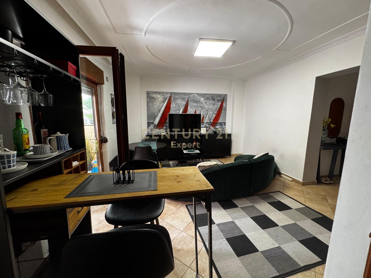 APARTMENT 2+1 FOR RENT IN THE CENTER !!!