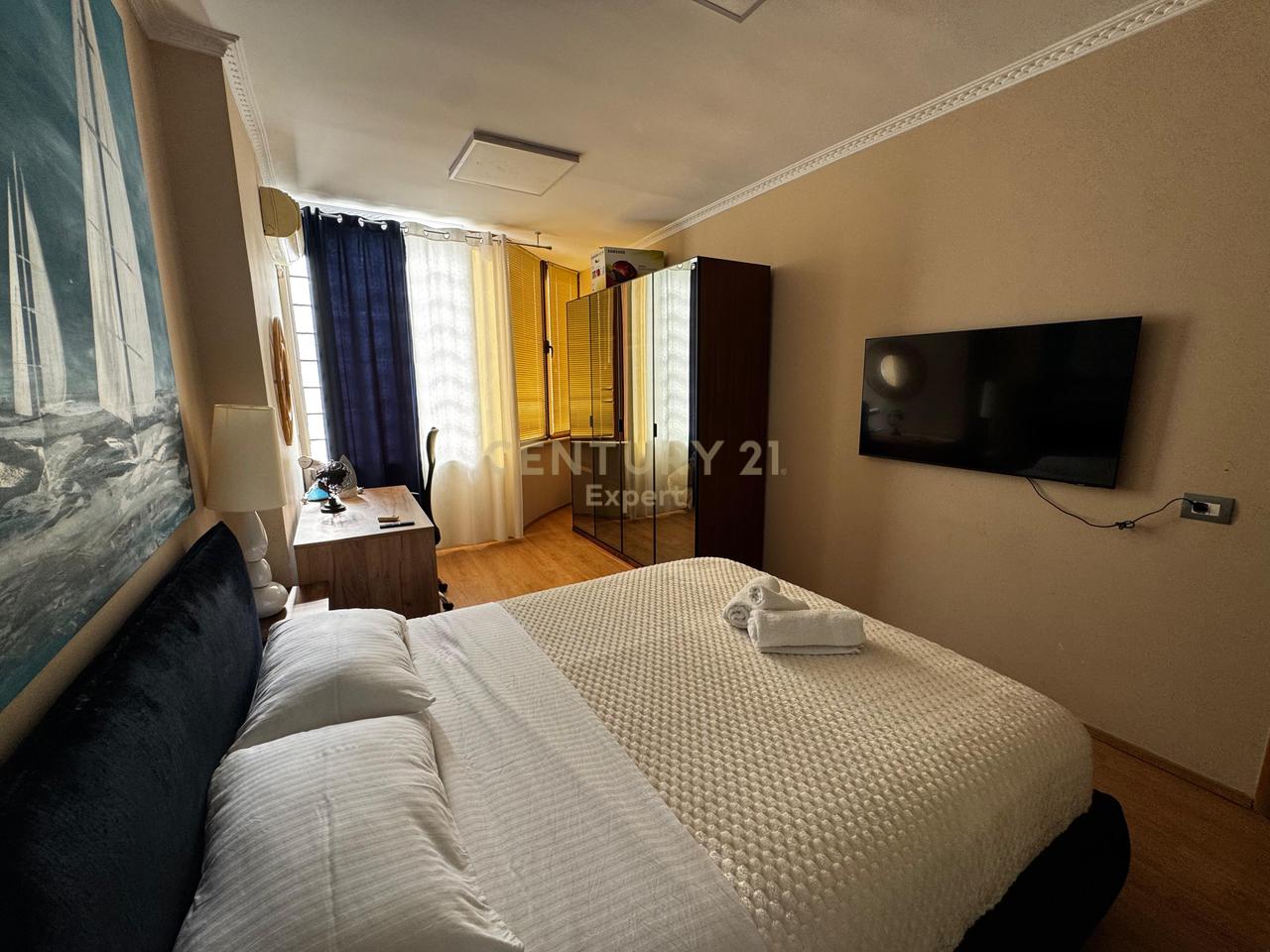 APARTMENT 2+1 FOR RENT IN THE CENTER !!!